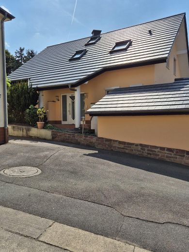 Sehr gepflegtes Einfamilienhaus mit viel Charme und Wohlfühlatmosphäre – Foto 5