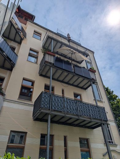 Provisionsfrei: Helle, bezugsfreie 2-Zimmer Altbauwohnung mit Südwest-Balkon im Florakiez – Photo 15