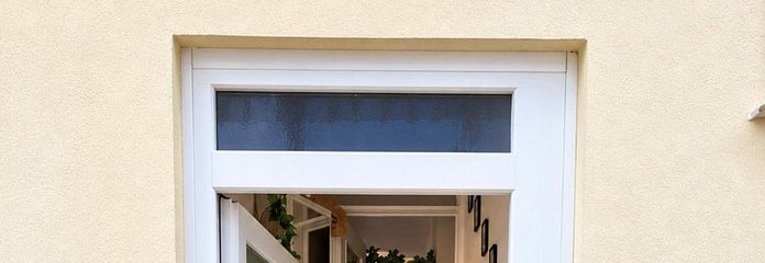 Mieszkanie jak we własnym domu! Bungalow z basenem, sauną i garażem – bez prowizji – Bungalow - Eingang
