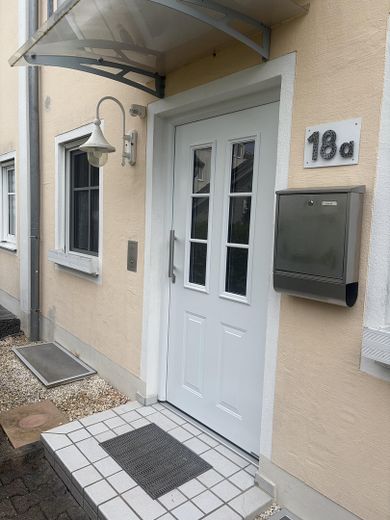 Ready to move in - familienfreundliches  Reihenmittelhaus mit angelegtem Garten, modernisiert – Photo 5