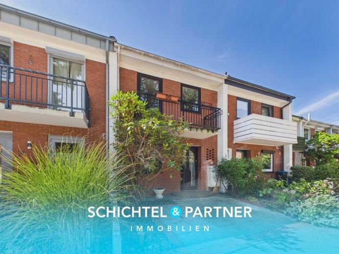 Lilienthal | Mid-terrace house with garden and plenty of potential for customization – Photo 1