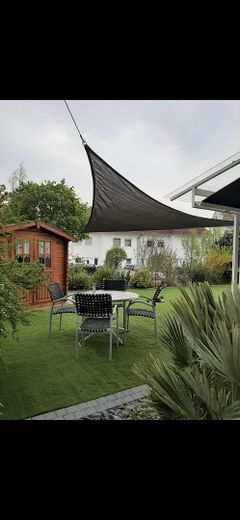 Barrierefreie, lichtdurchflutete 2,5 Zimmer Wohnung mit großem Garten – Foto 10