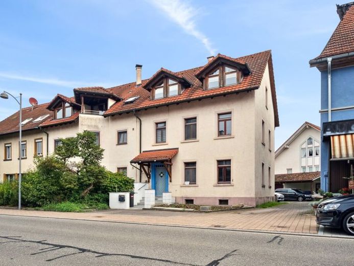 Ihr neues Zuhause unter dem Dach – Licht, Charme und Wohlfühlatmosphäre – Foto 1
