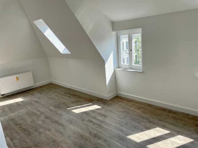 SOFORT: 77qm 2-Zimmer 3. Etage DG Markkleeberg | 3min S-Bahn | 5min agra-Park | saniert 2022 – Küche