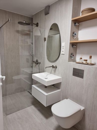 3-Zimmer-Wohnung | Vollmöbliert & inkl. Parkplatz | Friedrichshain – Foto 12