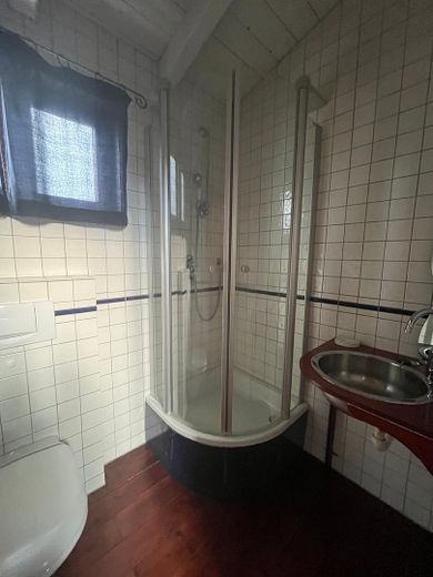 Duschbad und WC Galerie