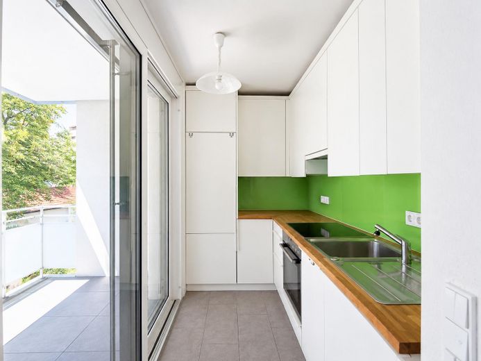 Comfortabel, gemeubeld appartement met parkeerplaats op een centrale locatie in Konstanz – Küche