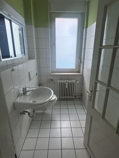 Befristet ab 01.11.: Große 4-Zimmer-Wohnung mit 150 m² in Osnabrück – Foto 10