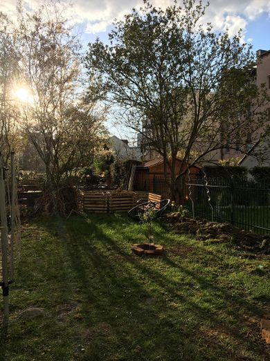 Möblierte 3 Zimmer Maisonette Wohnung in zentraler Lage zu vermieten – Foto 4