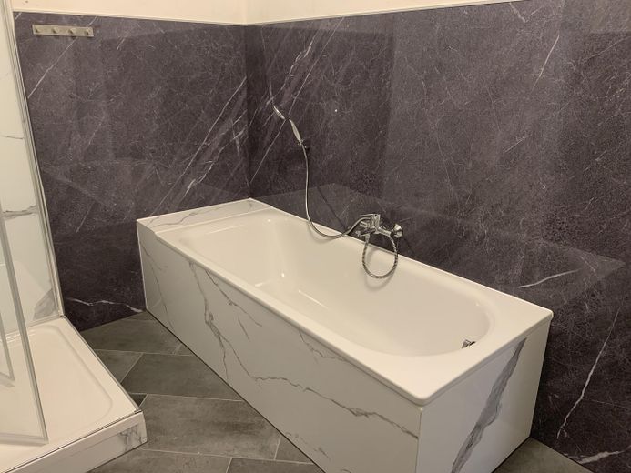 # Idealne dla waszego WG: Przestronne mieszkanie o powierzchni 130 m² z nową łazienką i dużą kuchnią z jadalnią w najlepszej lokalizacji – Photo 5
