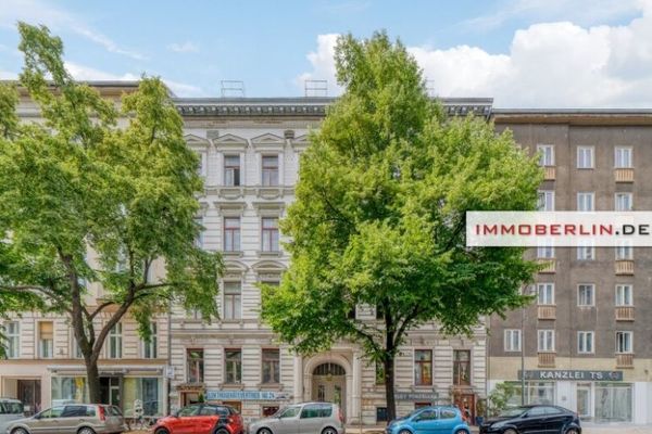 IMMOBERLIN.DE - Faszinierende familienfreundliche Stuck-Altbauwohnung in beliebter Lage