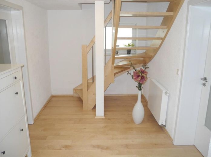 Effizienzhaus A am Kummerower See – Wärmepumpe, PV, Pool, Sauna & nah zum Hafen – Diele im Souterrain