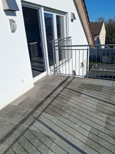 Balkon in Richtung Wohnbereich