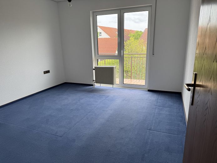 Casa a schiera centrale in affitto a Nördlingen – Schlafzimmer im OG
