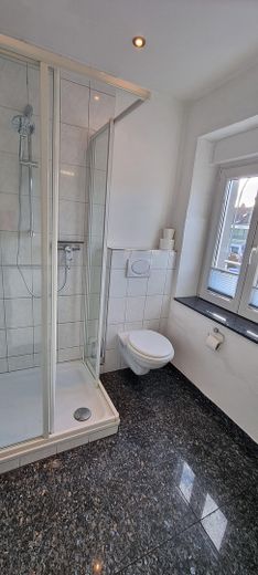 Klein aber fein - charmantes Reihenhaus in Innenstadtnähe – Bad