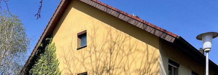 Spacious end-of-terrace house in Mannheim-Wallstadt