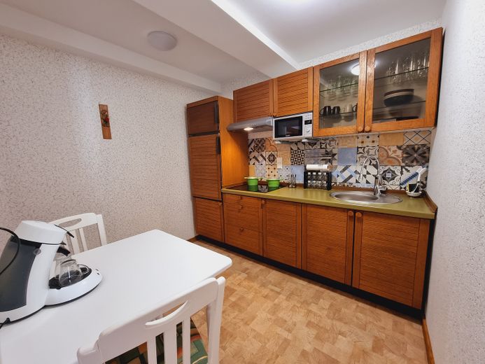 Stadthaus mit drei Ferienwohnung oder Monteuswohnung – Whg. 3 - Küche