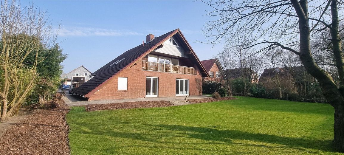 Rückseite mit Garten