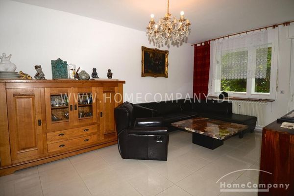Encantador apartamento amueblado de 3 habitaciones con balcón en Berlín-Tiergarten