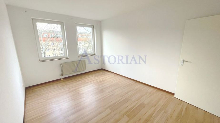 Helle 3-Zimmer-Wohnung mit malerischem Ausblick in Reinickendorf – Zimmer 2