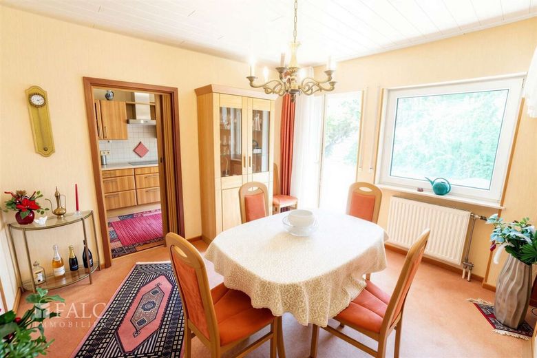 Familienhaus in Homburg- Kirrberg zu verkaufen! – Esszimmer
