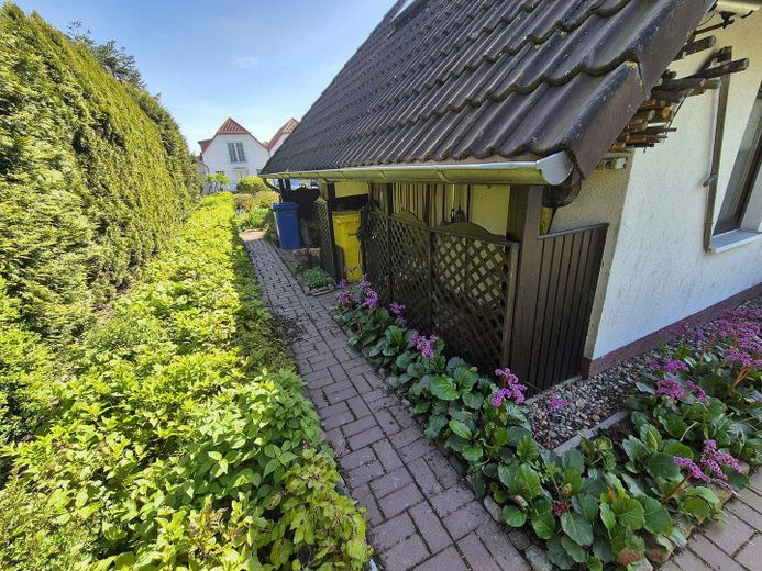 Seitenwand / Abstell