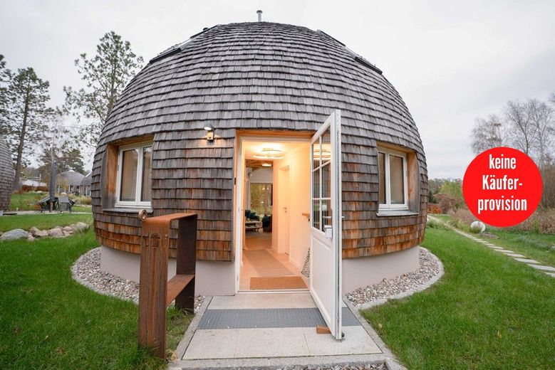 HORN IMMOBILIEN ++ Wustrow Kugelhaus am See - das "Kugellager" in hochwertiger ökologischer Bauweise – Treten Sie ein ...