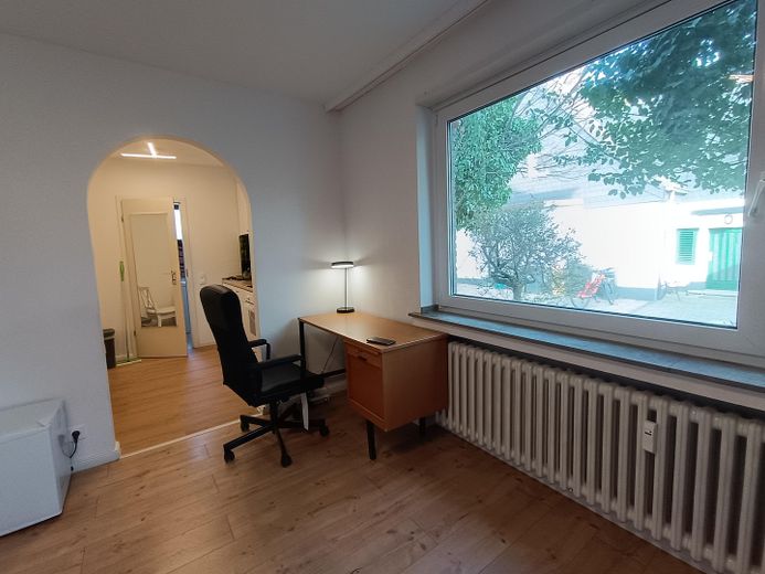 Düsseldorf-Rath’ta sakin konumda modern 1 odalı daire - 30 m², yeni yenilenmiş ve mobilyalı – Fotoğraf 2