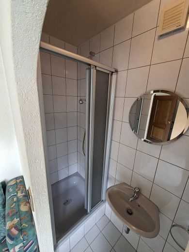 Gästezimmer Bad EG