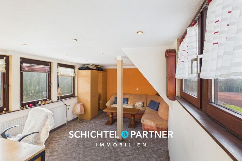 Hambergen | Freistehendes Einfamilienhaus mit Kamin und großem Grundstück – S&amp;P | Schlafzimmer