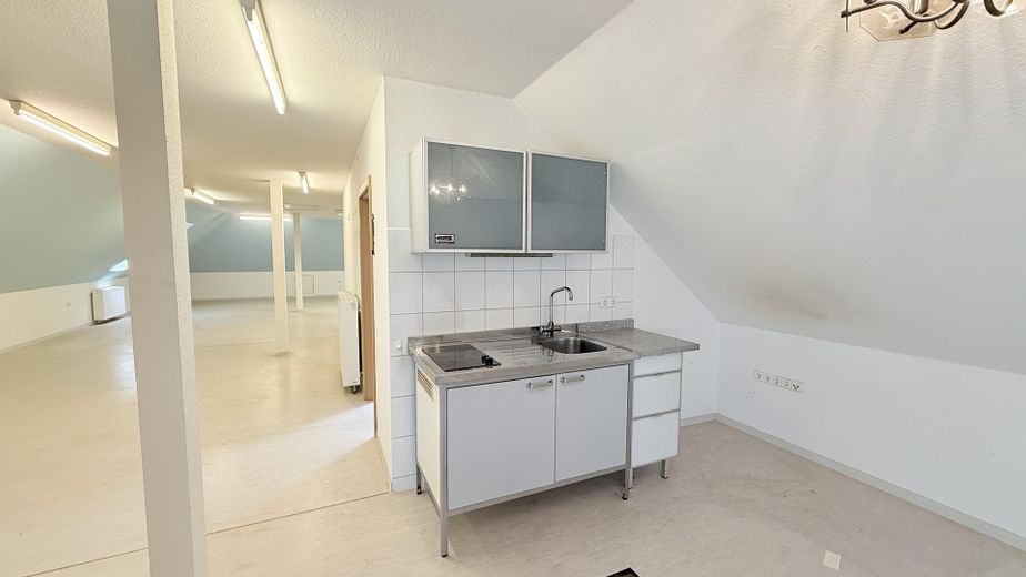 +++Provisionsfrei+++Wachendorf- flexibler  Bungalow aus 2005  zu verkaufen – Küchenecke DG