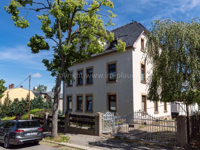 teil vermietetes Mehrfamilienhaus zum Kauf in Rodewisch nahe Auerbach und Plauen - 6 Wohneinheiten – Foto 1