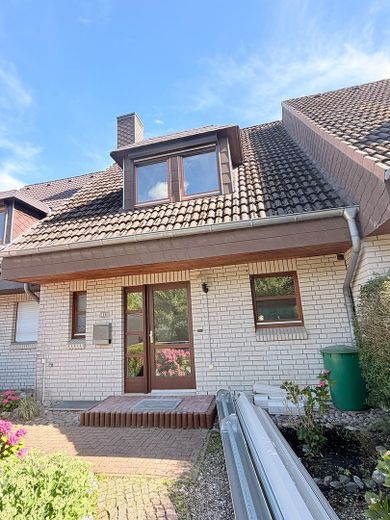 Reihenmittelhaus in ruhiger Lage mitten in Scharbeutz – फोटो 1