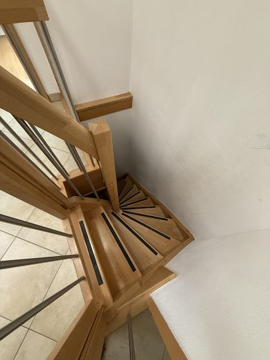4-Zimmer Wohnung, Garten, Terrasse, Provisionsfrei – Wohnung Wendeltreppe