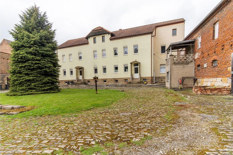 Attraente casa plurifamiliare su 7848 m² – Foto 2