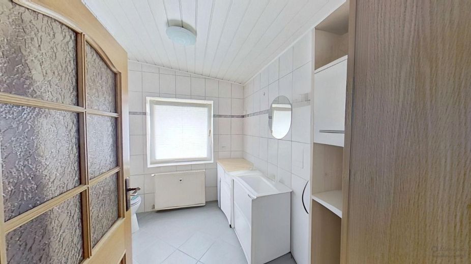 Niedliche Maisonette- Wohnung im Zentrum von Köthen – Badezimmer