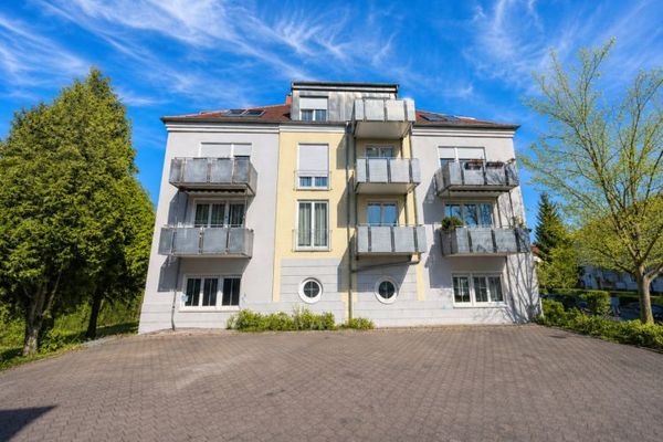 VERMIETETE EIGENTUMSWOHNUNG IN SCHÖNER LAGE