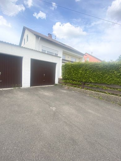 Affascinante appartamento mansardato di 4 locali con giardino privato+garage+posto auto in posizione TOP! – Foto 12