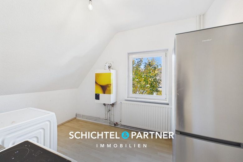 Vegesack | Mehrfamilienhaus mit Gewerbe, Garagen und großem Grundstück – S&amp;P | Küche