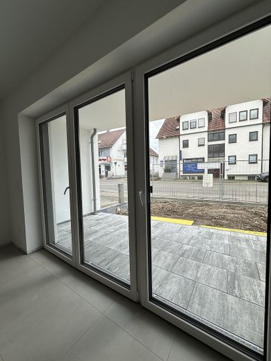 Wohnzimmer - Terrasse 1