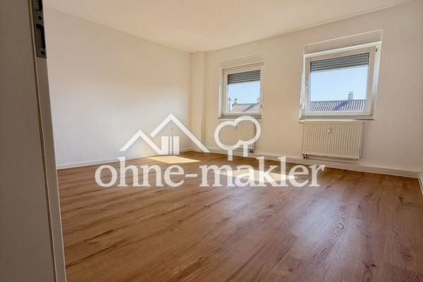 Erstbezug nach Renovierung inkl. Stellplatz + EBK