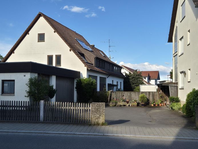 Haus hinten abgeschottet