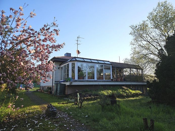 Einfamilienhaus mit Wintergarten in Wendseenähe – provisionsfrei – Haus hinten