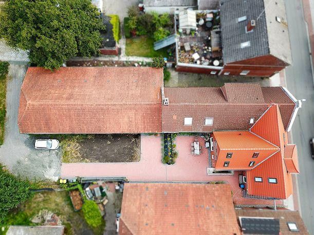 Für 2 Personen: 2 SZ, 2 Bäder – ab 50 €/Tag bei mind. 1 Monat – Oben