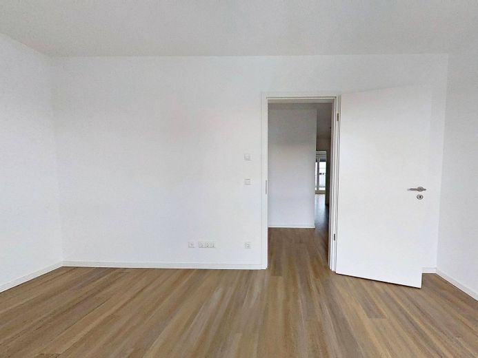 **AİLE BONUSU - Taşının ve hediyeler kazanın** Çatı teraslı ve hazır mutfaklı geniş 4 odalı yeni daire – Ansicht III: Schlafzimmer II