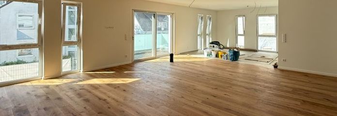 Schönes Wohnen + Platz wie im Einfamilienhaus! Bitteschön! Hehlentor und Dammaschwiesen vor der Tür!