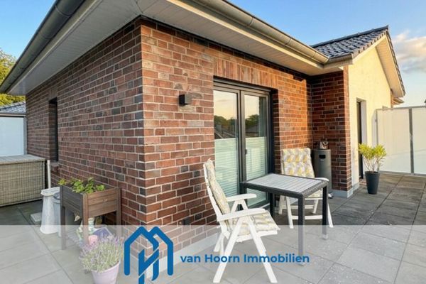 Penthousewohnung auf zwei Ebenen mit sonniger Dachterrasse in begehrter Lage von Leer-Loga