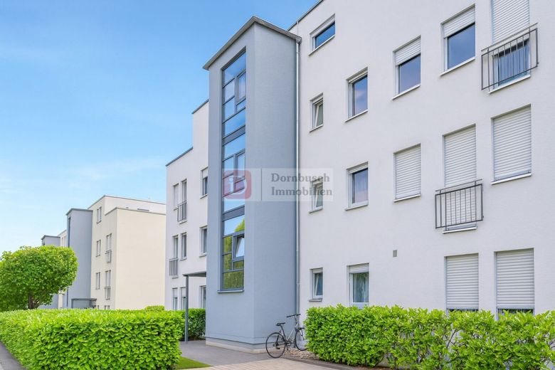 Top!! Provisionsfreie Gartenwohnung - hochwertige Renovierung, moderne Einbauküche – Hauseingang - Virtual Staging