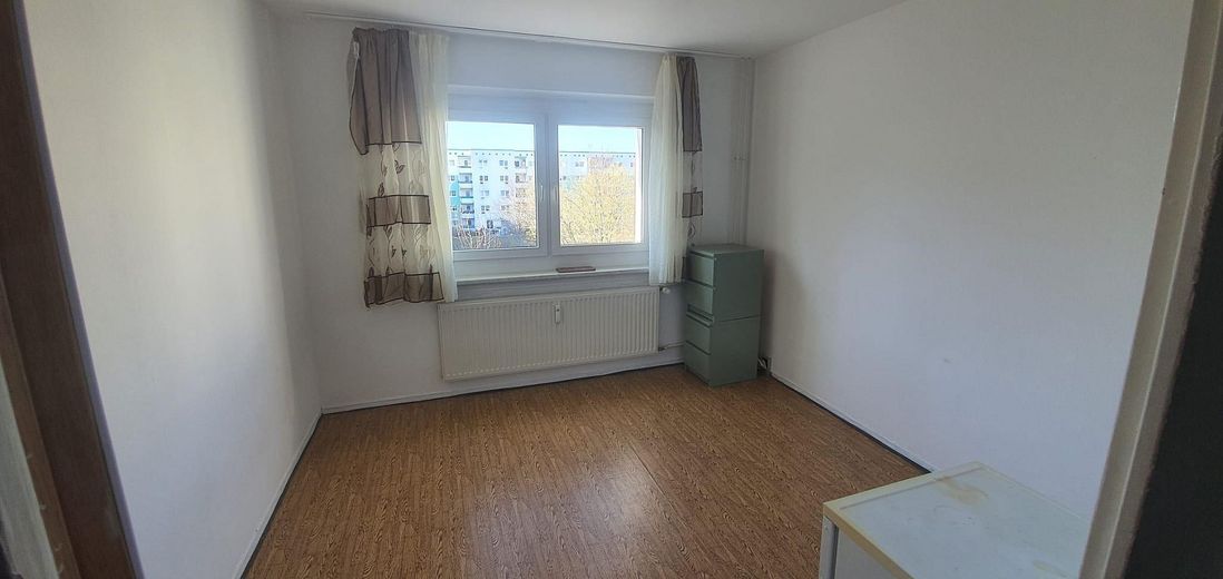 Schlafzimmer Eltern ohne Möbel