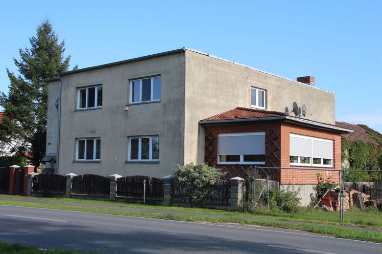Wohnen und Leben in Zossen – Haus mit Wintergarten